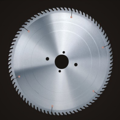 Professionele 300 mm gietijzer TCT cirkelzaagbladen fijn snijden 2000rpm