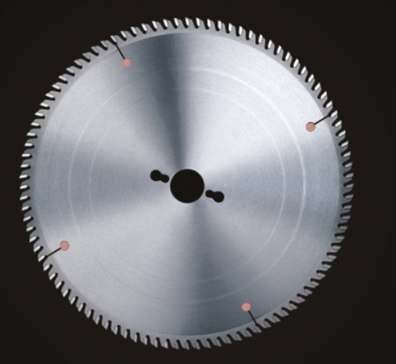 ISO Auto Oil Pipe TCT Snijblad Anti Vibration High Efficiency
